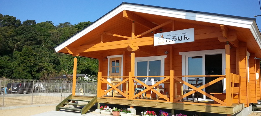 cafe and dogrun space ころりん
